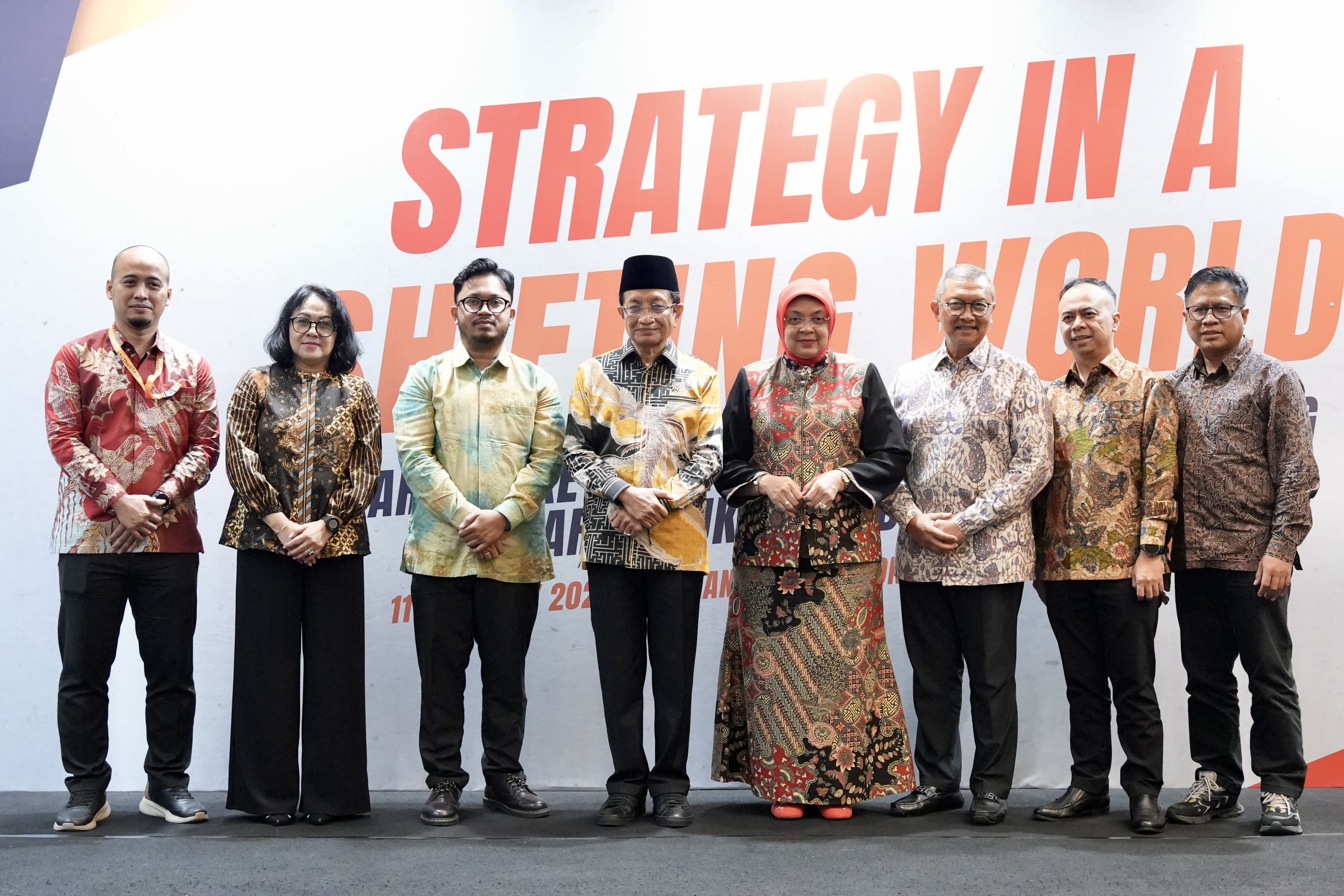 Memprediksi Arah Kesejahteraan melalui Indeks Kesalehan Umat Beragama